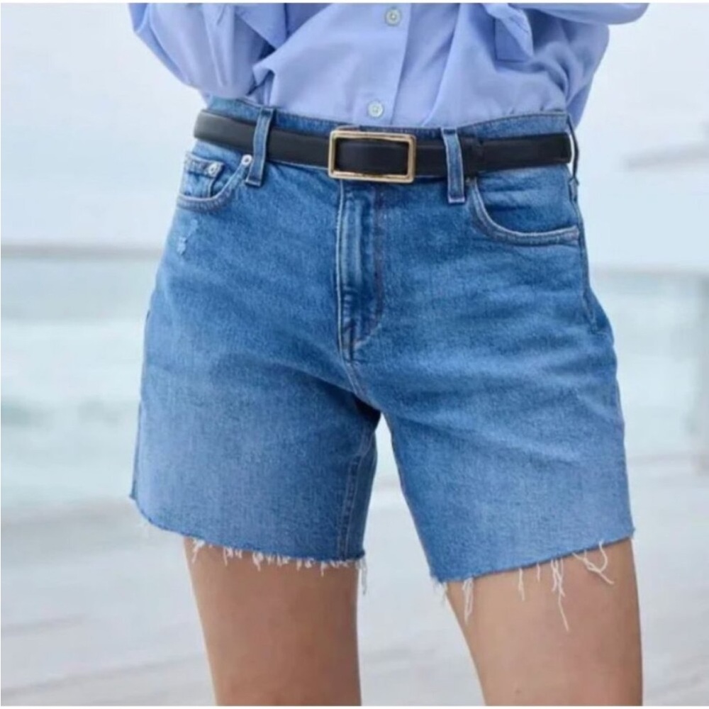 NWT AYR Day Off Short